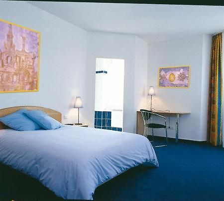 Amadeus Hotel Sarreguemines Eksteriør bilde