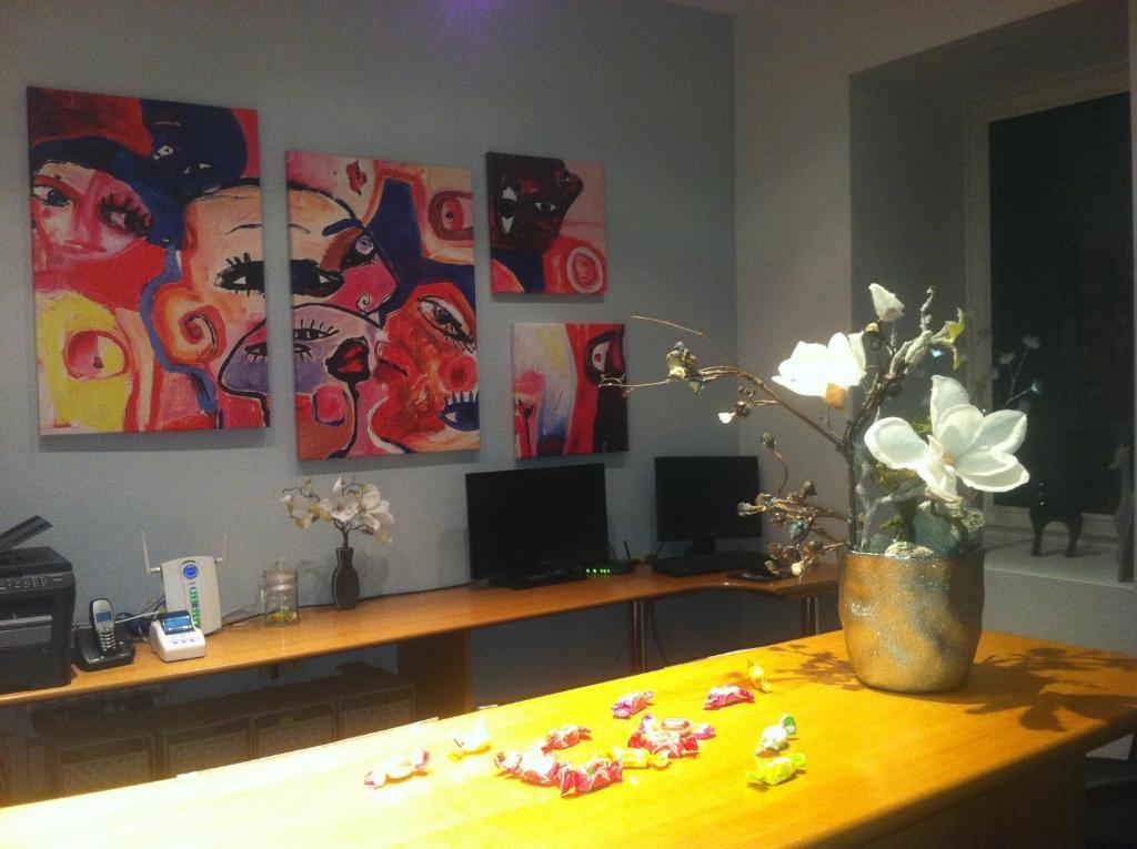 Amadeus Hotel Sarreguemines Eksteriør bilde